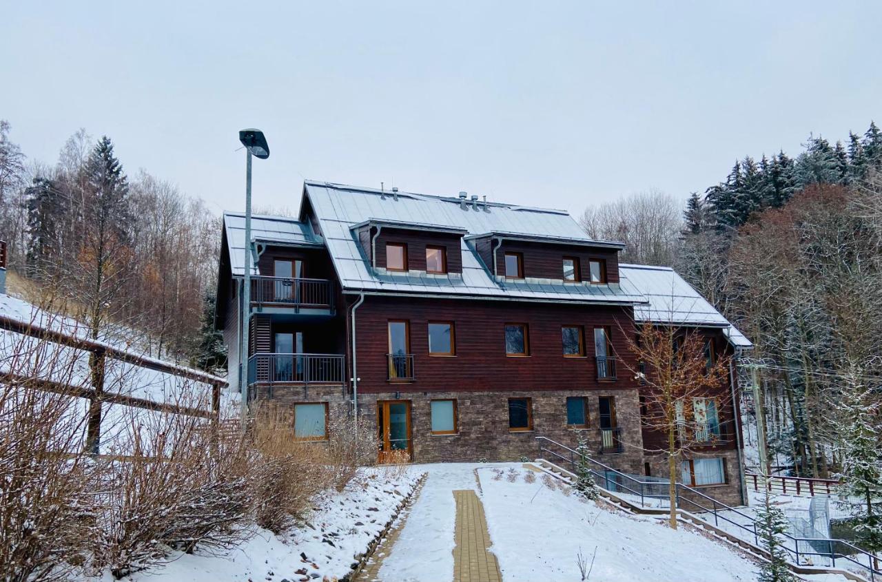 Útulný apartmán v srdci Krkonoš Jablonec nad Jizerou Esterno foto